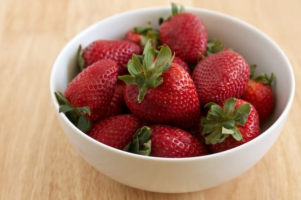 Strawberry Brownie Tart | Get Inspired Everyday! 