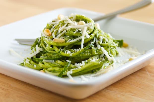 Kale Pesto with Vegetable Noodles | Get Inspired Everyday! 