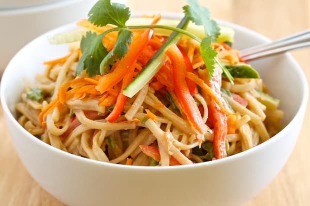 Sesame Noodles with Fresh Vegetables | Get Inspired Everyday! 