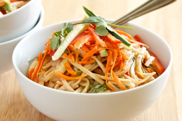 Sesame Noodles with Fresh Vegetables | Get Inspired Everyday!