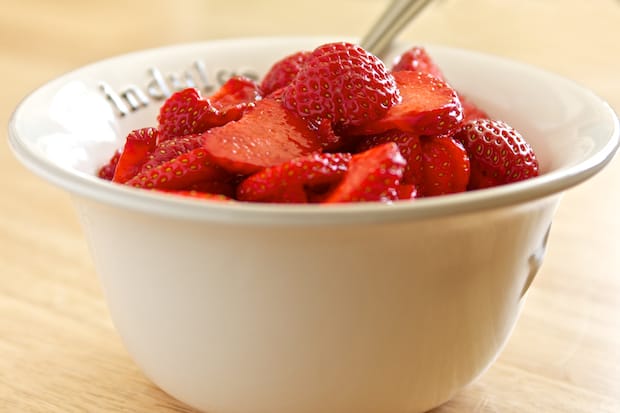 Strawberry Cheesecake Ice Cream | Get Inspired Everyday! 
