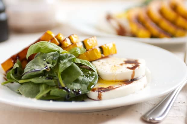 Winter Caprese Salad with Caramelized Delicata Squash | Get Inspired Everyday! 