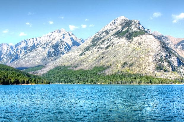 Lake Minnewanka - Banff | Get Inspired Everyday!