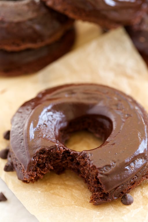 Double Chocolate Cake Doughnuts | Get Inspired Everyday! 