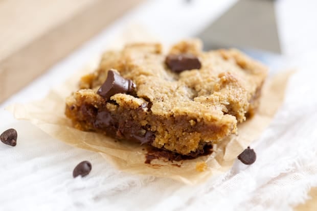 Chocolate Chunk Cookie Bars | Get Inspired Everyday!