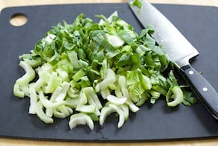 Rice Noodle Bowls with Avocado Dressing and Bok Choy | Get Inspired Everyday! 