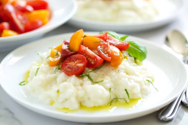 Creme Fraiche Risotto with Heirloom Tomatoes and Basil | Get Inspired Everyday! 