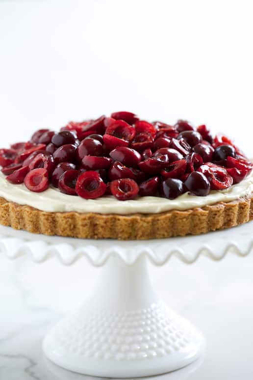 Cherry Cheesecake Cookie Tart | Get Inspired Everyday! 
