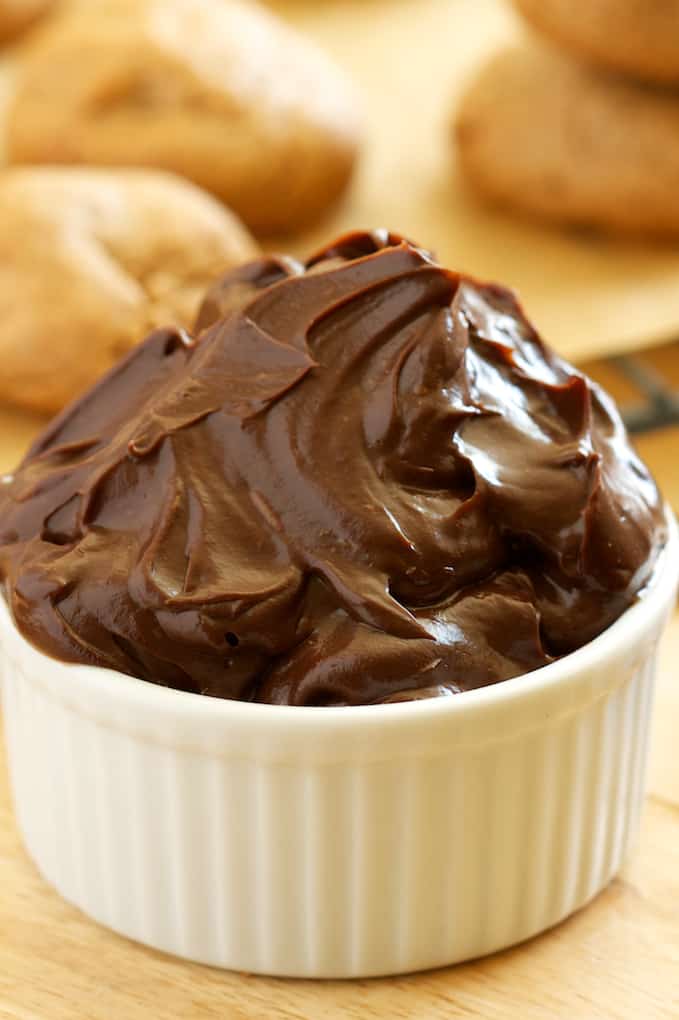 Chocolate Fudge Frosting | Get Inspired Everyday!