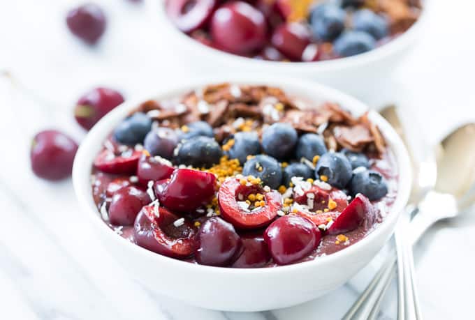 Cherry-Berry Smoothie Bowl