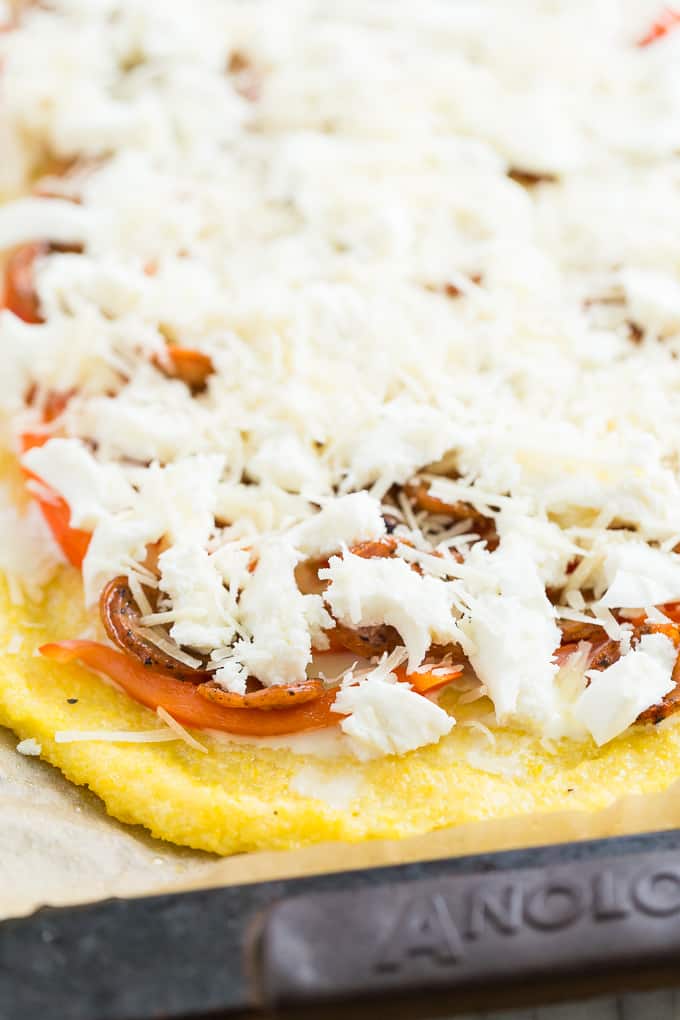 Roasted Red Pepper Sausage Polenta Pizza | Get Inspired Everyday!