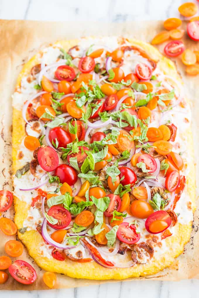 Roasted Red Pepper Sausage Polenta Pizza | Get Inspired Everyday!