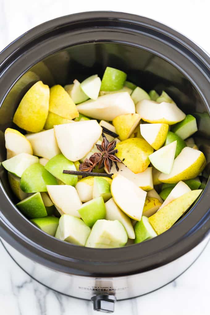 Slow Cooker Spiced Pear Sauce | Get Inspired Everyday!