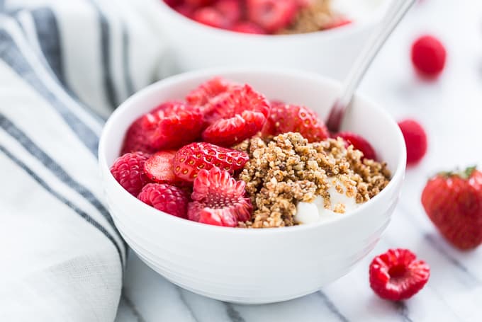 Paleo Granola Dust | Get Inspired Everyday!