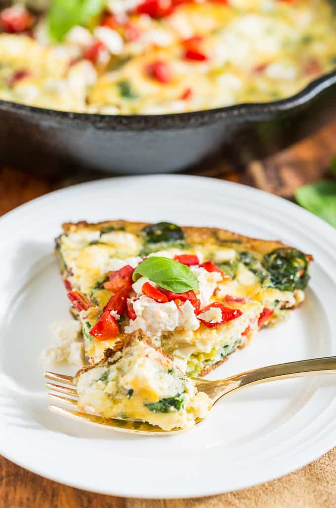 Roasted Red Pepper Frittata with Feta and Spinach | Get Inspired Everyday!