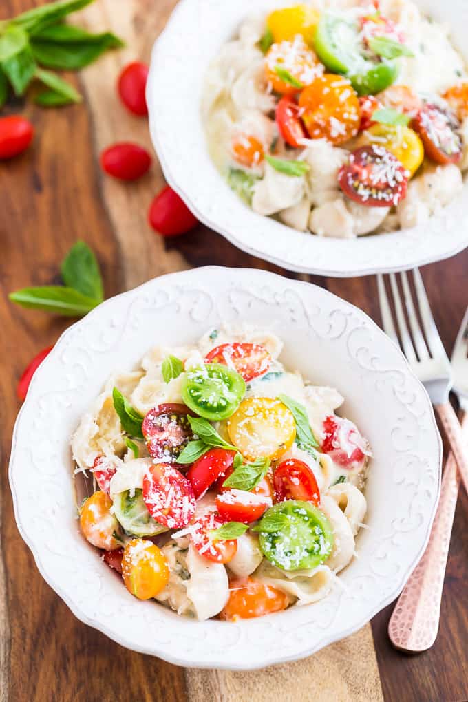 Creamy One Pot Caprese Pasta | Get Inspired Everyday!