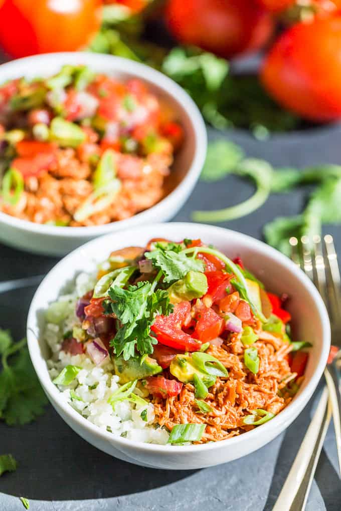 Chipotle Chicken Taco Bowls | Get Inspired Everyday!