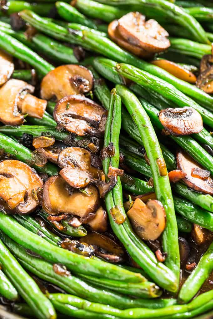 Green Beans with Bacon Mushroom Sauce | Get Inspired Everyday!