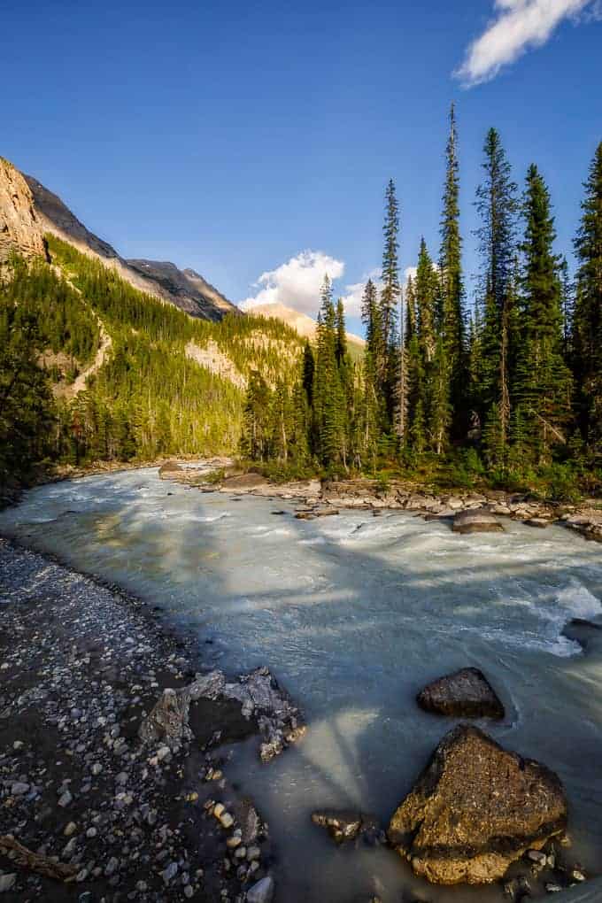 Takakkaw Falls in Yoho National Park | Get Inspired Everyday!