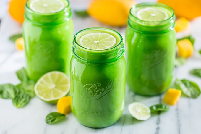 Mango Lime Green Smoothie | Get Inspired Everyday!