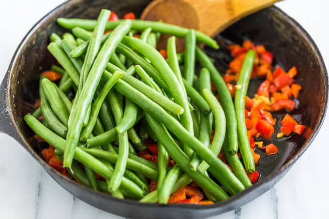 Balsamic Glazed Red Pepper Green Beans | Get Inspired Everyday!