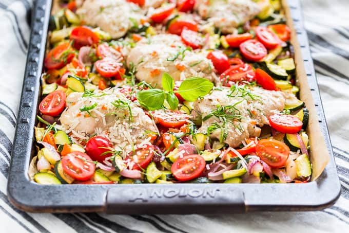 Simple Italian Chicken and Veggie Sheet Pan Dinner | Get Inspired Everyday!