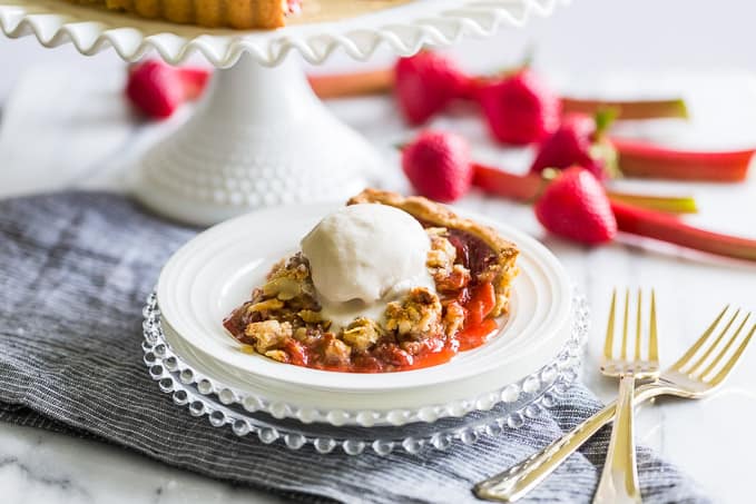 Strawberry Rhubarb Almond Shortbread Tart | Get Inspired Everyday!