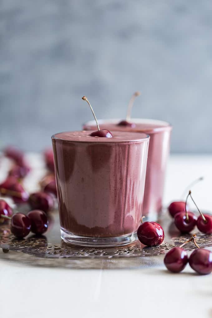 Chocolate Covered Cherry Smoothie | Get Inspired Everyday!