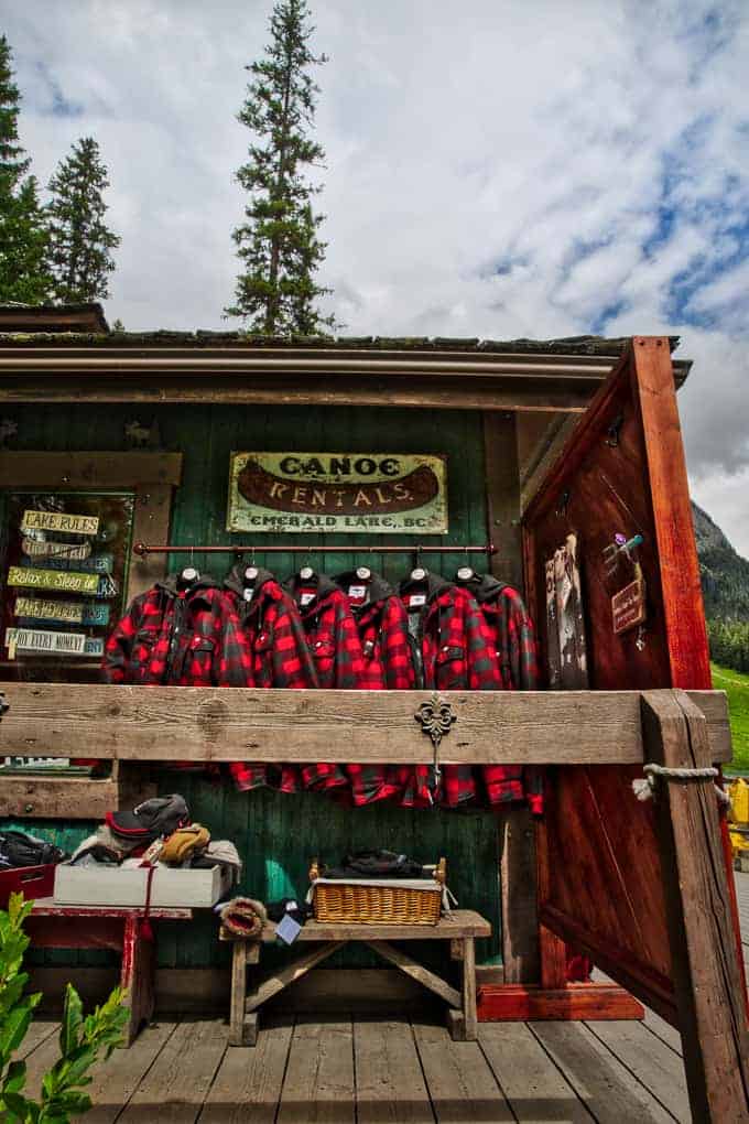 Emerald Lake in Yoho National Park | Get Inspired Everyday!