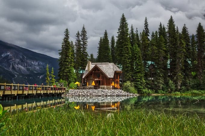 Emerald Lake in Yoho National Park | Get Inspired Everyday!