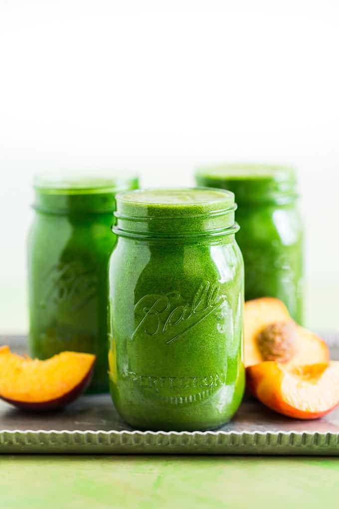 Ginger Peach Green Smoothie | Get Inspired Everyday!