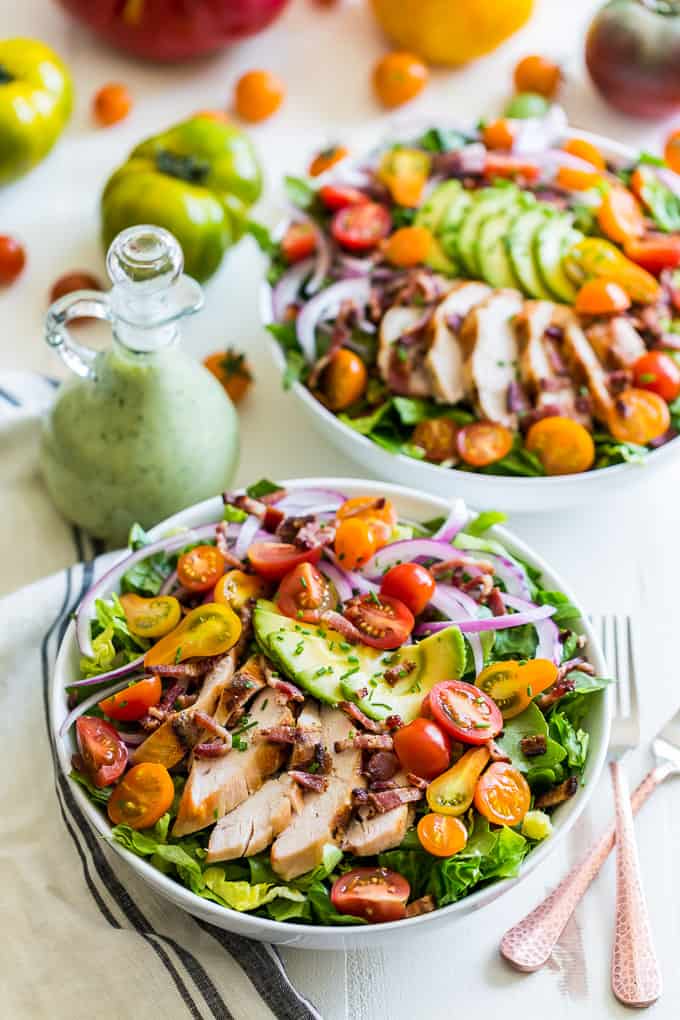 Grilled Chicken BLAT Salad with Avocado Ranch Dressing | Get Inspired Everyday!