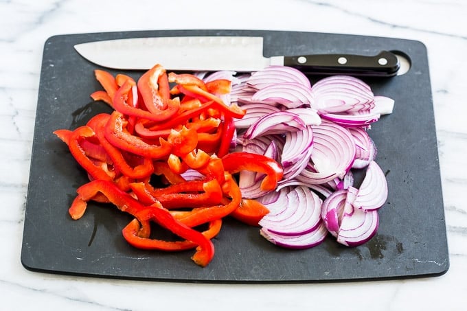 Sheet Pan Fajita Salad Bowls | Get Inspired Everyday!