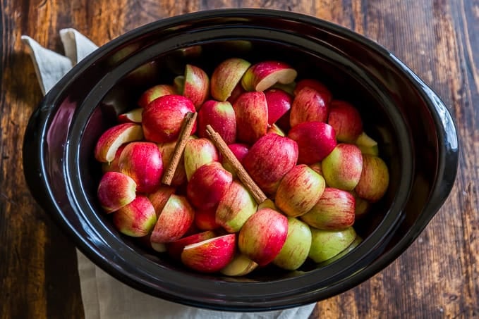 Crockpot Applesauce | Get Inspired Everyday!