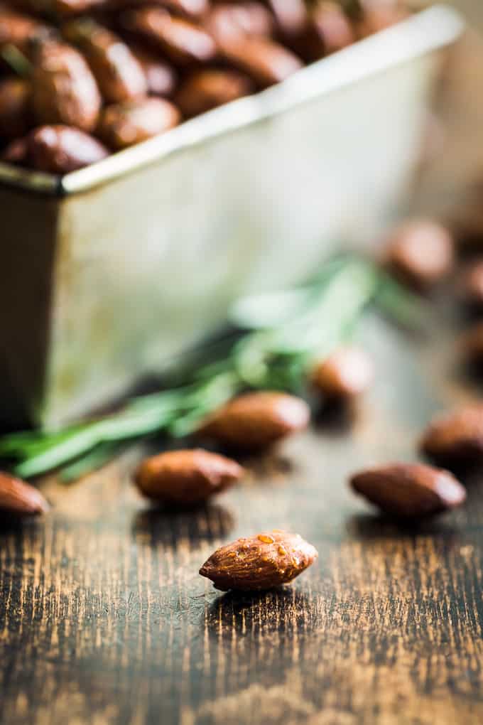 Rosemary Sea Salt Roasted Almonds | Get Inspired Everyday!