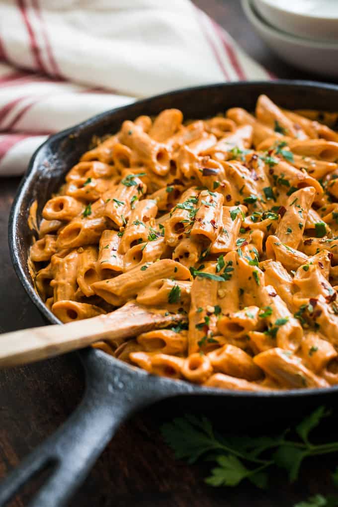 Creamy Cashew Roasted Red Pepper Sauce | Get Inspired Everyday!