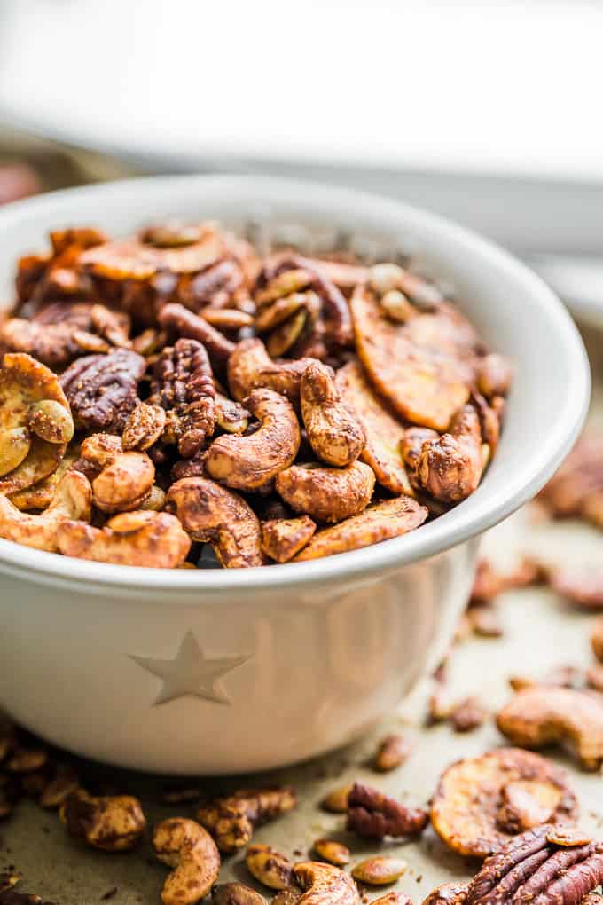 Paleo Honey Mustard Trail Mix | Get Inspired Everyday!