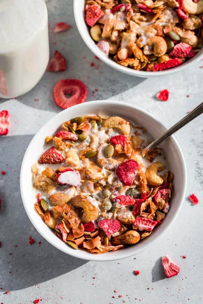 Grain Free Strawberry Granola | Get Inspired Everyday!