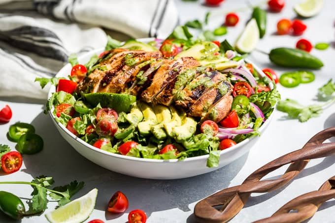 Guacamole Salad with Grilled Chipotle Chicken | Get Inspired Everyday!