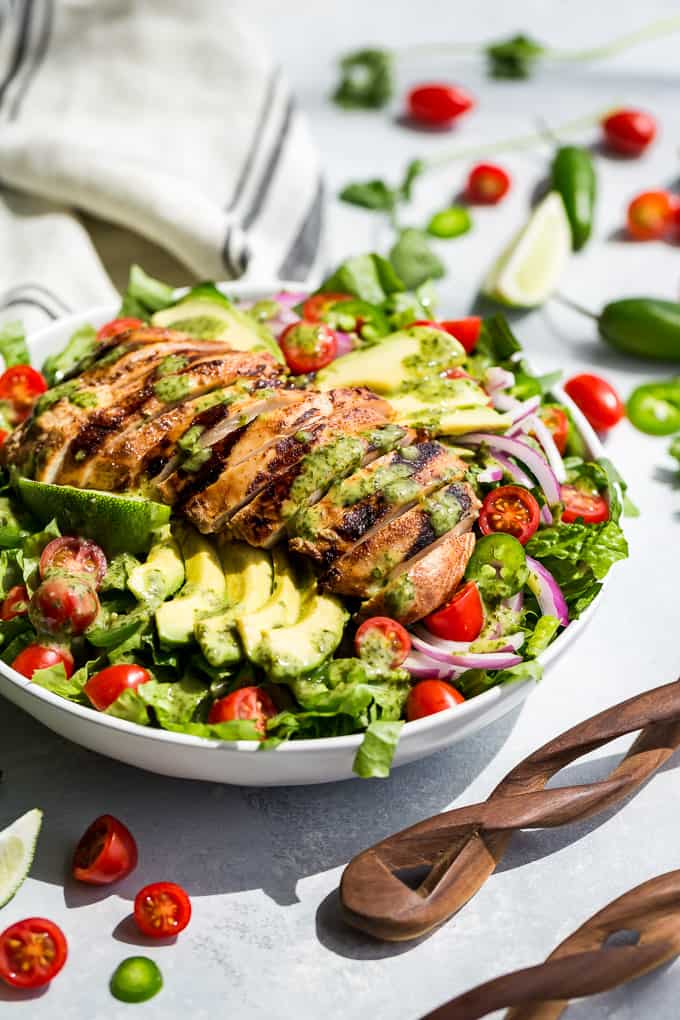 Guacamole Salad with Grilled Chipotle Chicken | Get Inspired Everyday!