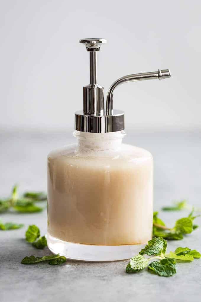 Refreshing Moisturizing Mint Body Wash