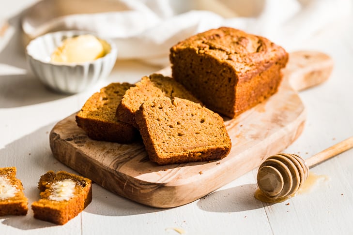 Paleo Pumpkin Bread | Get Inspired Everyday!