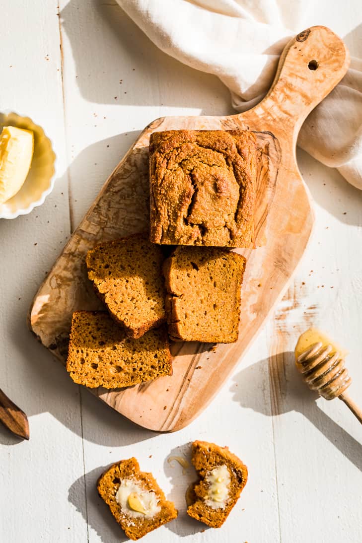 Paleo Pumpkin Bread | Get Inspired Everyday!
