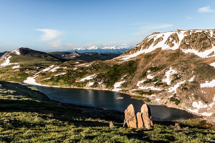 The view of Gardener Lake from the side of the Beartooth Highway.