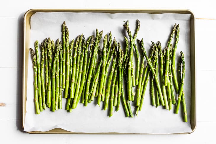 Perfect Roasted Asparagus (Easy Recipe!) | Get Inspired Everyday!