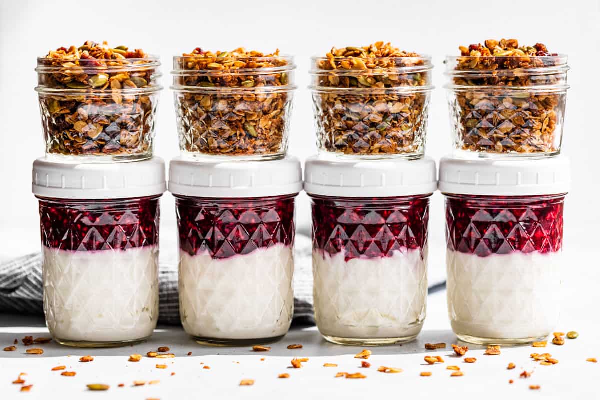 Yogurt Cups with lid, glass jars with lid for yogurt, dessert cups