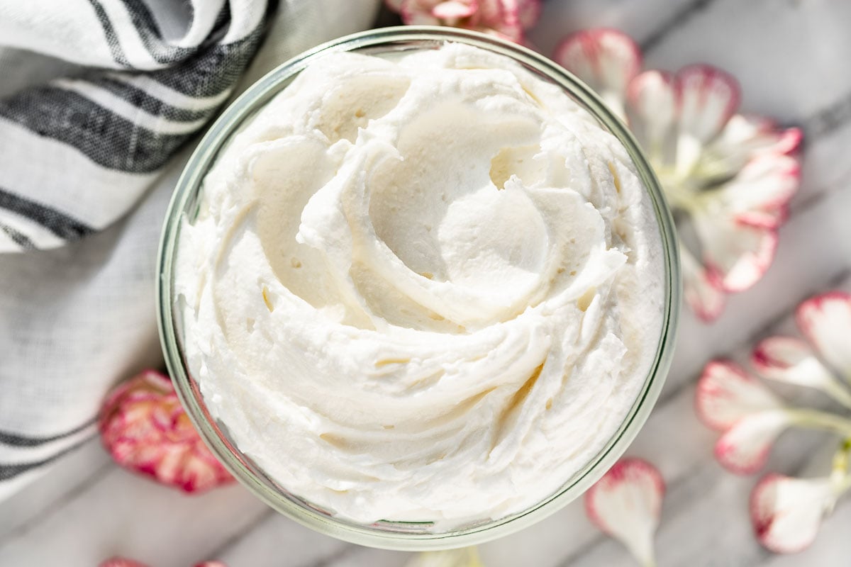 How to Make Whipped Body Butter with Coconut Oil, Cocoa Butter & Jojoba Oil