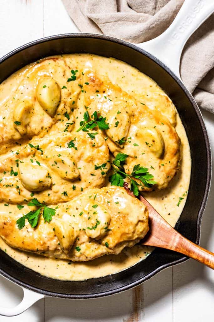 Creamy Garlic Chicken (dairy free option!) | Get Inspired Everyday!